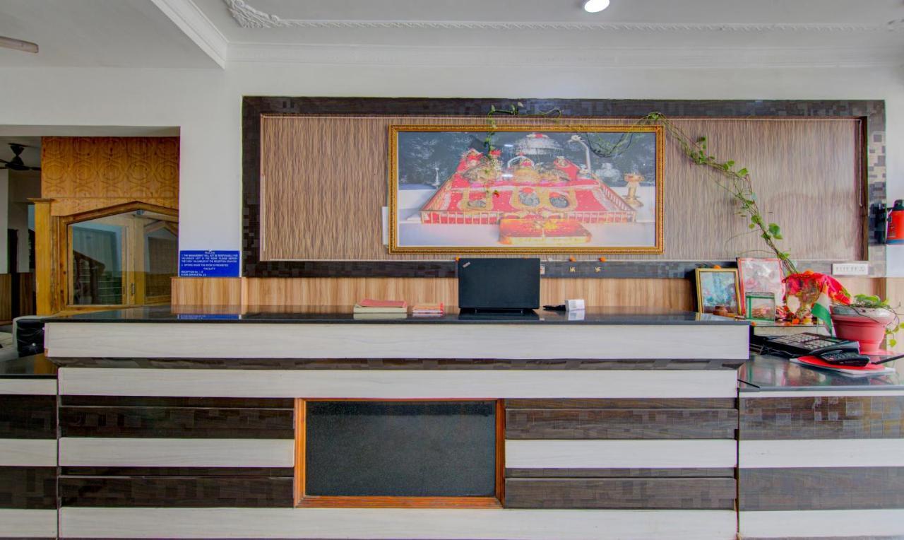 Itsy Hotels Satya Shree Katra  Buitenkant foto