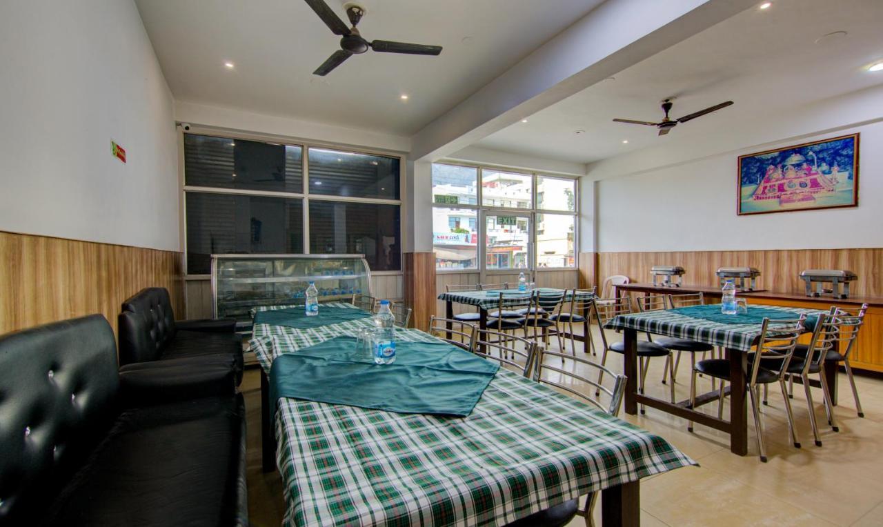 Itsy Hotels Satya Shree Katra  Buitenkant foto