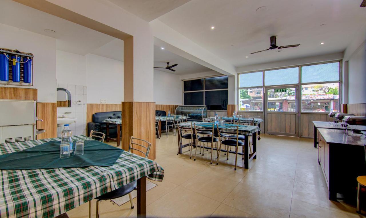 Itsy Hotels Satya Shree Katra  Buitenkant foto